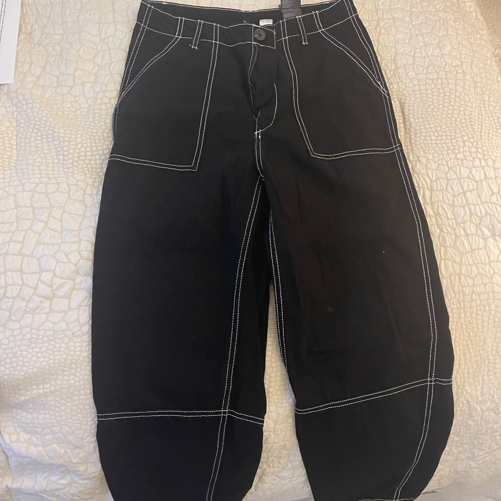 H&M Black cargo pants with white stiching